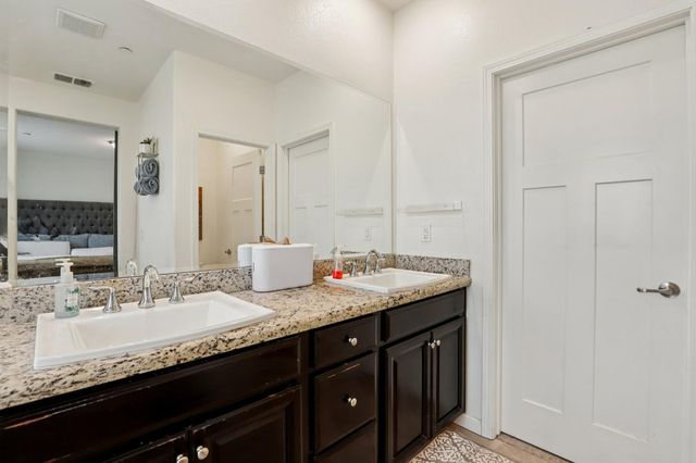 9419 Varietal Ct, Sacramento, CA 95829