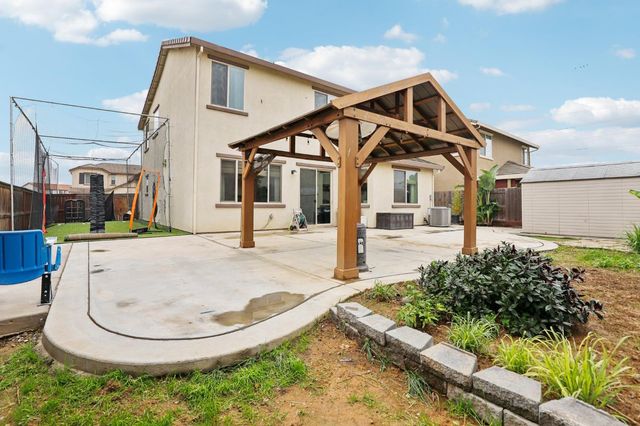 9419 Varietal Ct, Sacramento, CA 95829