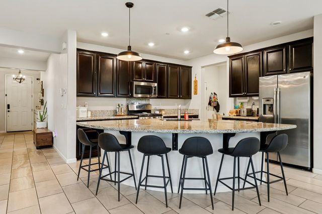 9419 Varietal Ct, Sacramento, CA 95829