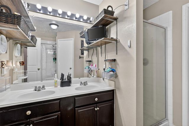 16014 Timber Run Drive, Houston, TX 77082