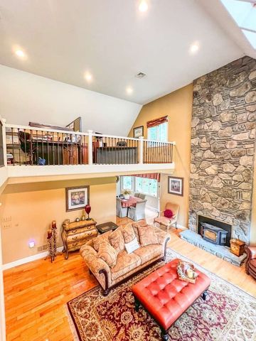 26 Liberty Hill Drive, Blackstone, MA 01504