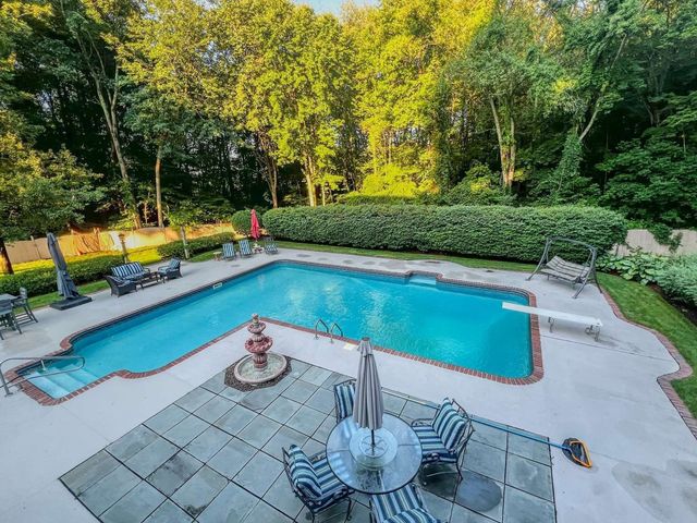 26 Liberty Hill Drive, Blackstone, MA 01504