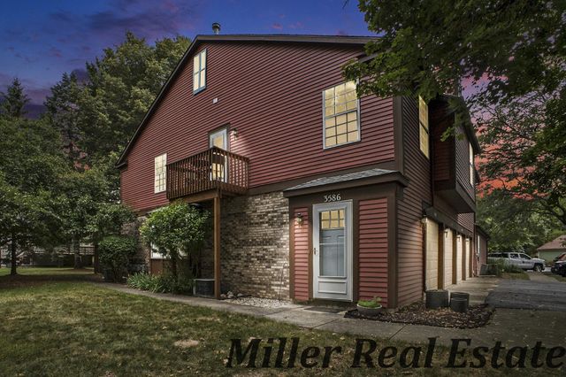 3586 Whispering Brook Court SE, Kentwood, MI 49508