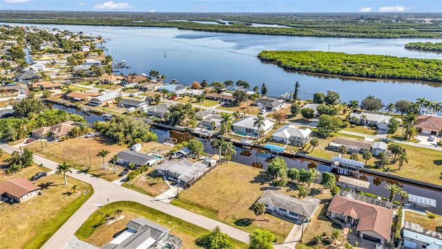 3334 DOVER DRIVE, Punta Gorda, FL 33983