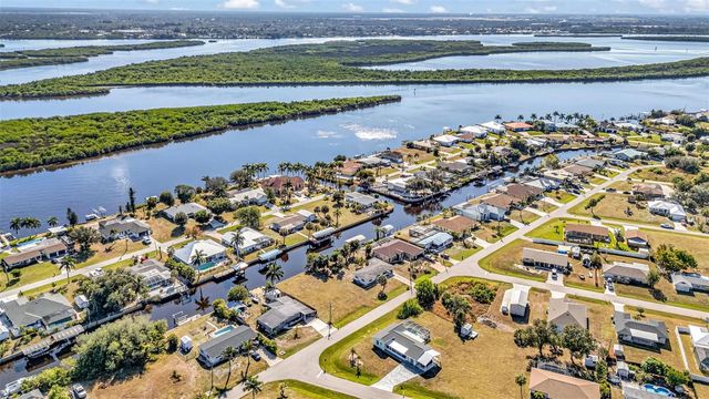 3334 DOVER DRIVE, Punta Gorda, FL 33983