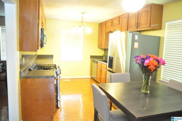 713 12TH LANE, Pleasant Grove, AL 35127