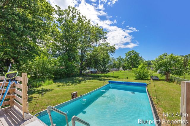 158 Wilson Street, Coloma City, MI 49038