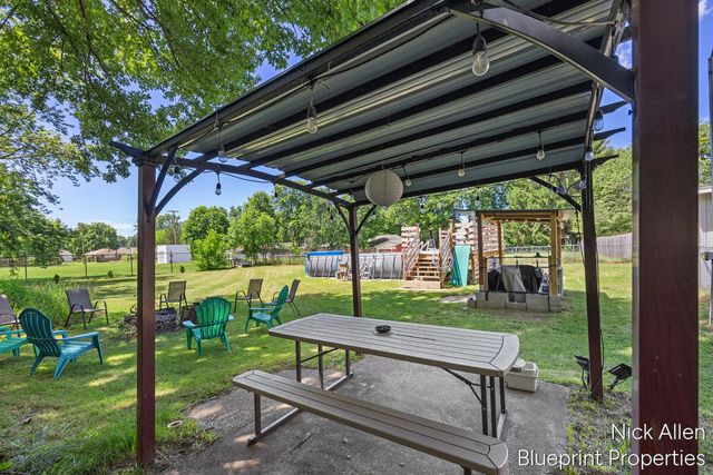 158 Wilson Street, Coloma City, MI 49038