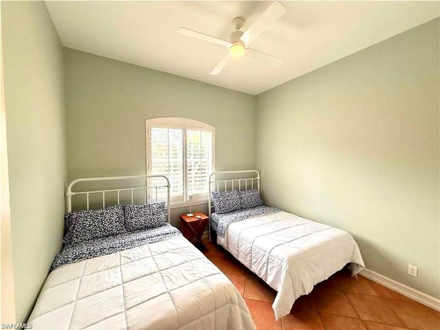 2659 Bolero DR # 3, Naples, FL 34109