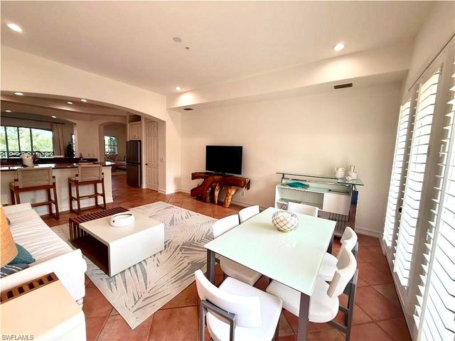 2659 Bolero DR # 3, Naples, FL 34109