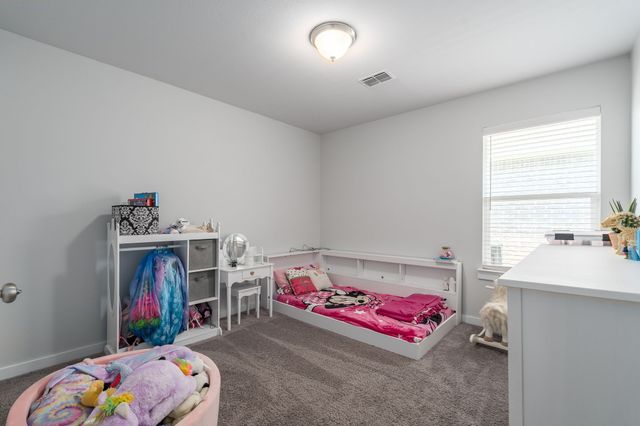 9000 Dameron Drive, Fort Worth, TX 76131