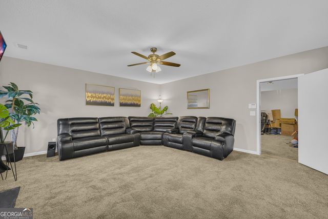 7546 Mountain Creek Bluff, Lithonia, GA 30058