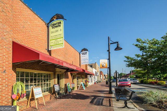 7546 Mountain Creek Bluff, Lithonia, GA 30058