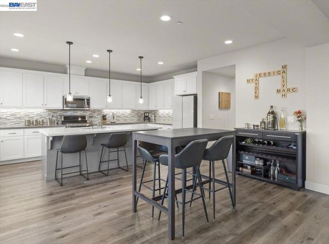 5341 Promontory Way, Antioch, CA 94531