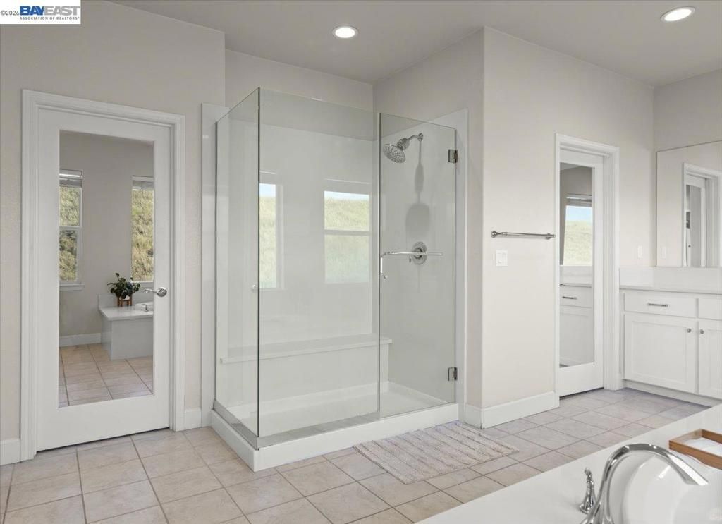 Image 17 of property listing at 5341 Promontory Way, Antioch, CA 94531