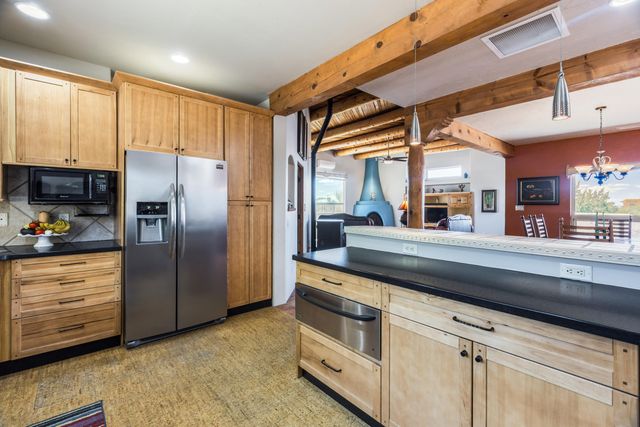 300 Camino De Las Huertas, Placitas, NM 87043