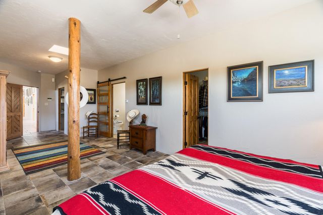 300 Camino De Las Huertas, Placitas, NM 87043