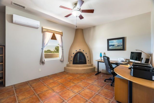 300 Camino De Las Huertas, Placitas, NM 87043