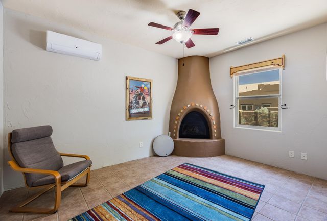 300 Camino De Las Huertas, Placitas, NM 87043