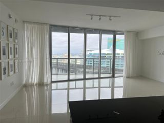 475 Brickell Ave 5508, Miami, FL 33131