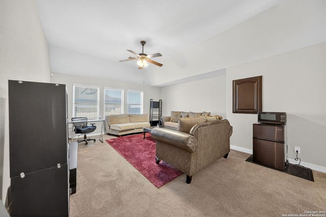 10208 Leno Way, Schertz, TX 78154