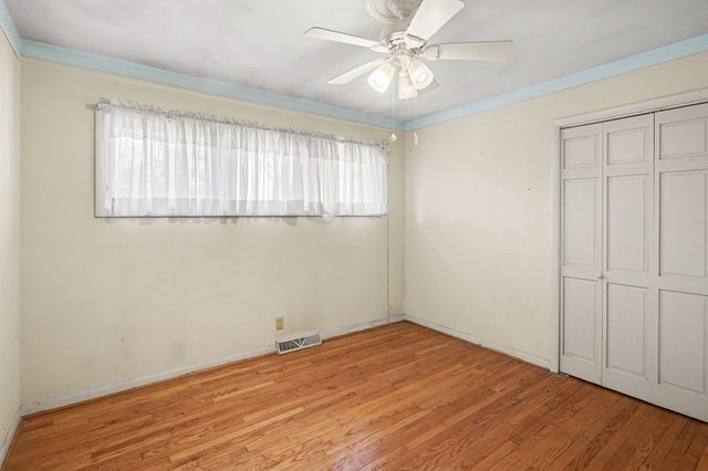 5572 Highway 76E, Springfield, TN 37172