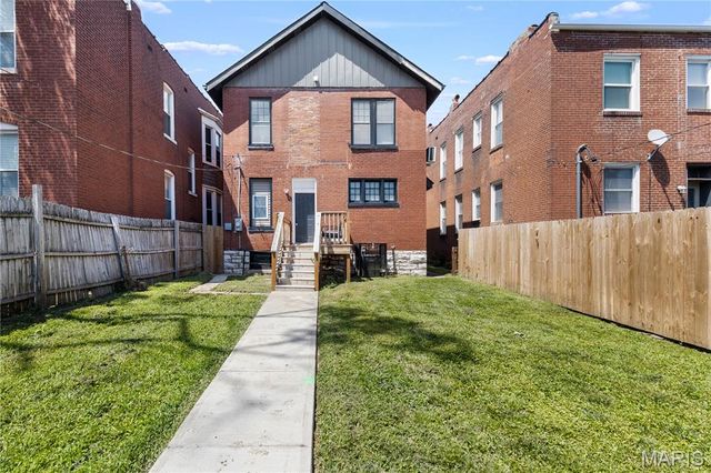 3134 Halliday Avenue, St Louis, MO 63118