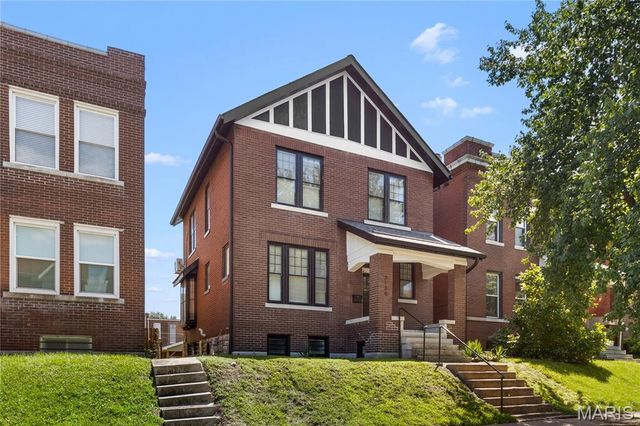 3134 Halliday Avenue, St Louis, MO 63118