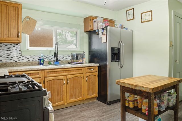 804 Hollywood Avenue, East Liverpool, OH 43920