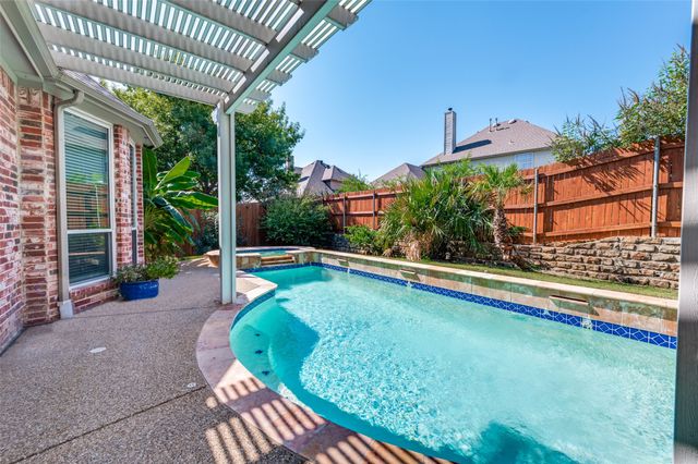 1807 Lake Glen Trail, Mansfield, TX 76063