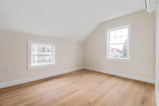 121 Fayette B, Quincy, MA 02170