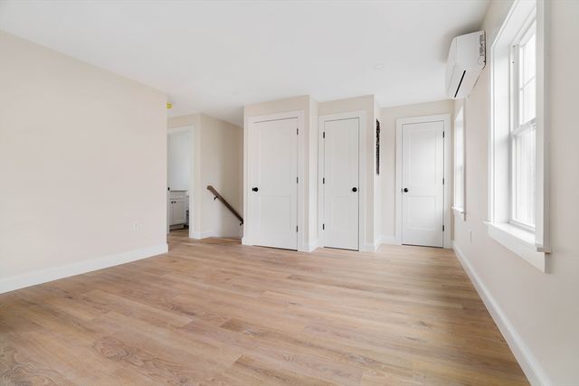 121 Fayette B, Quincy, MA 02170