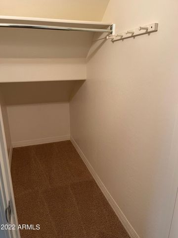 3285 E MEADOWVIEW Drive, Gilbert, AZ 85298