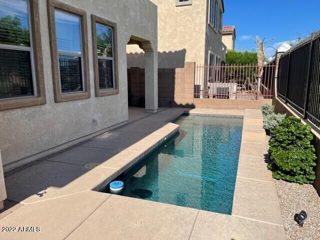 3285 E MEADOWVIEW Drive, Gilbert, AZ 85298