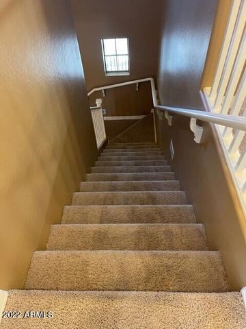 3285 E MEADOWVIEW Drive, Gilbert, AZ 85298