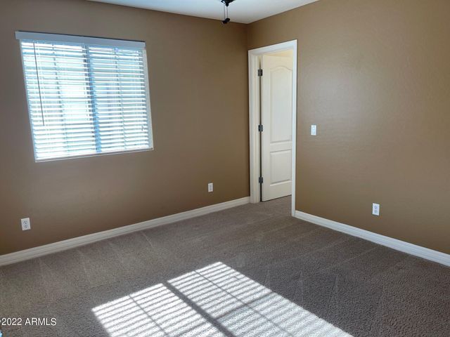 3285 E MEADOWVIEW Drive, Gilbert, AZ 85298