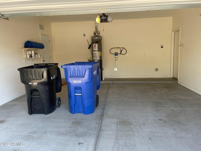 3285 E MEADOWVIEW Drive, Gilbert, AZ 85298