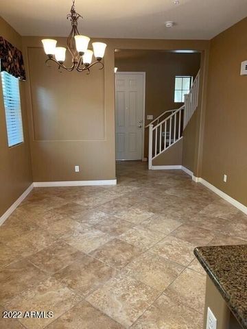 3285 E MEADOWVIEW Drive, Gilbert, AZ 85298