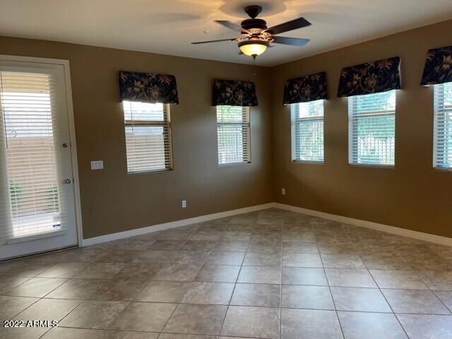 3285 E MEADOWVIEW Drive, Gilbert, AZ 85298