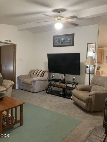 16985 Whittier Drive, Bend, OR 97707