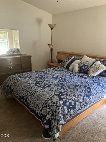 16985 Whittier Drive, Bend, OR 97707
