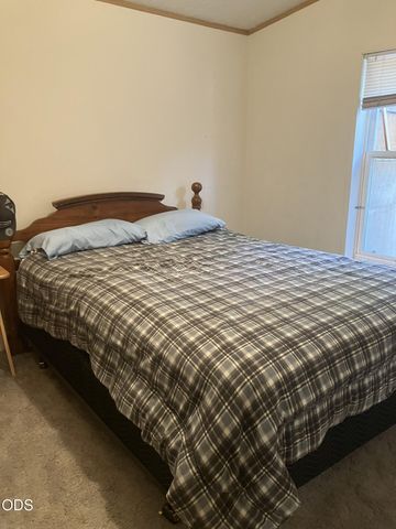 16985 Whittier Drive, Bend, OR 97707