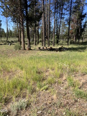 16985 Whittier Drive, Bend, OR 97707