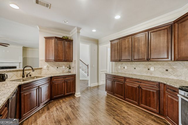 3613 Lake Estates Way, Atlanta, GA 30349