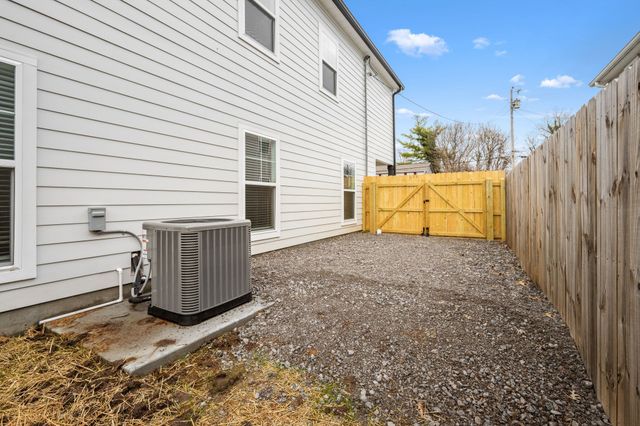 454 E State St, Murfreesboro, TN 37130