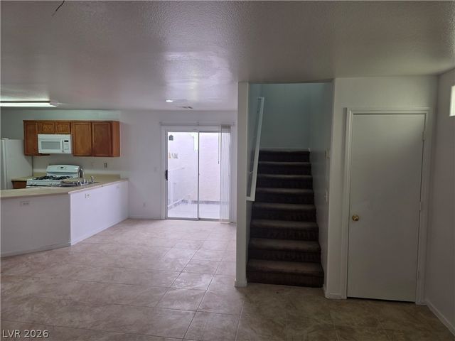 10026 Crisp Clover Street, Las Vegas, NV 89183