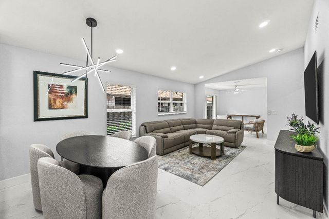 8137 Windgate Drive, Boca Raton, FL 33496