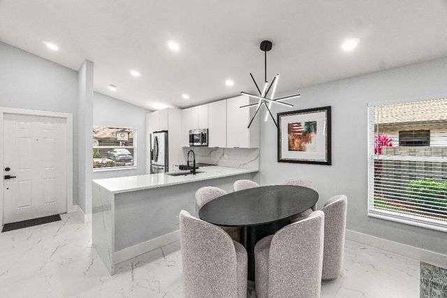 8137 Windgate Drive, Boca Raton, FL 33496