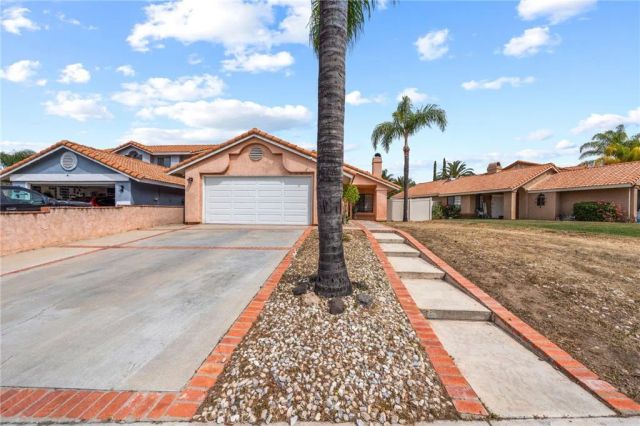 39875 Knollridge, Temecula, CA 92591