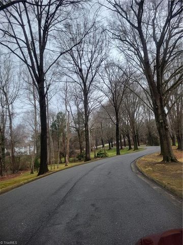 2200 Sunderland Road 140K, Winston-salem, NC 27103